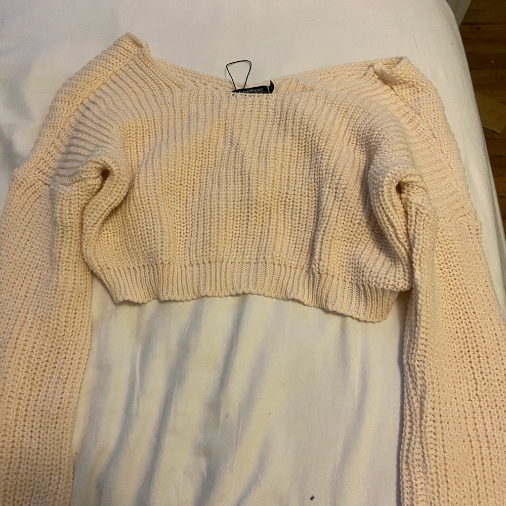 crop top sweater